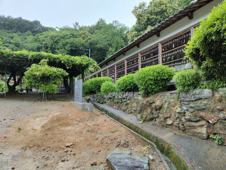 完成した玉垣の写真です