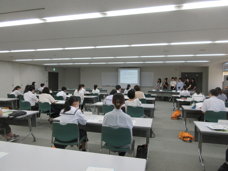 6月17日の大府市役所での中学生平和大使派遣事業の事前勉強会