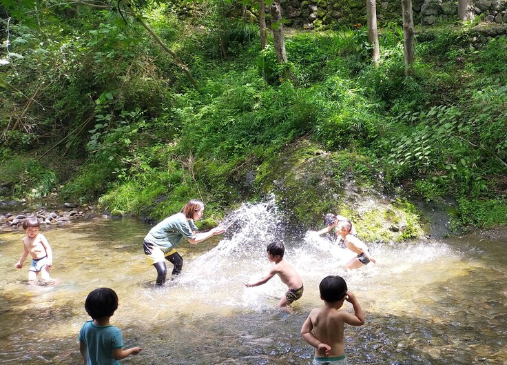 大好きな川遊び