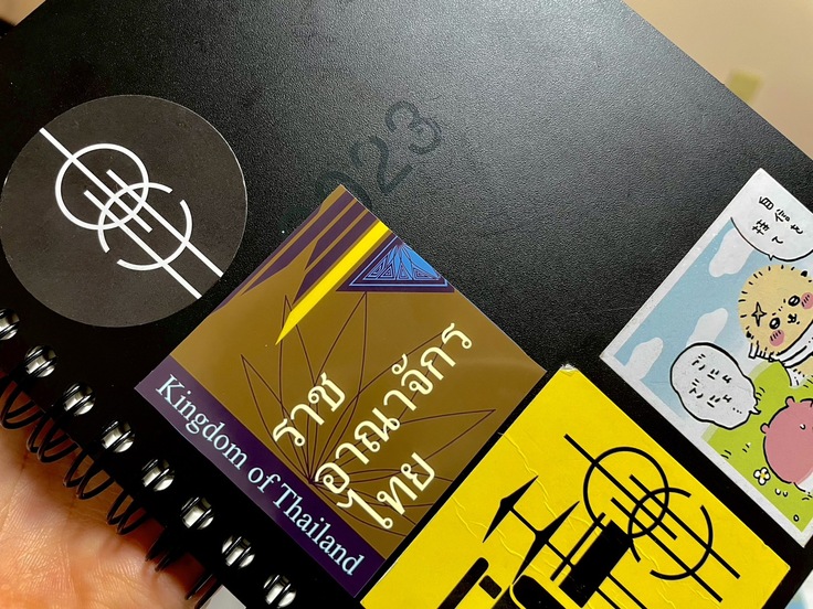 ノートにシールをはった図