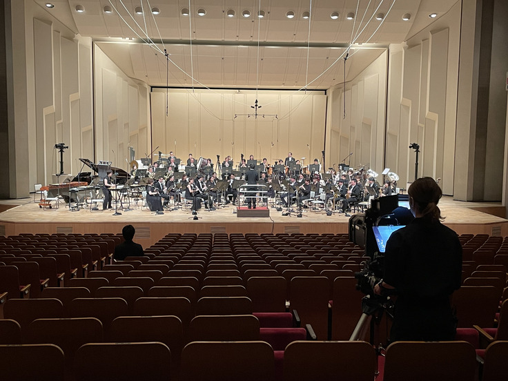 8Kカメラはとても大きい