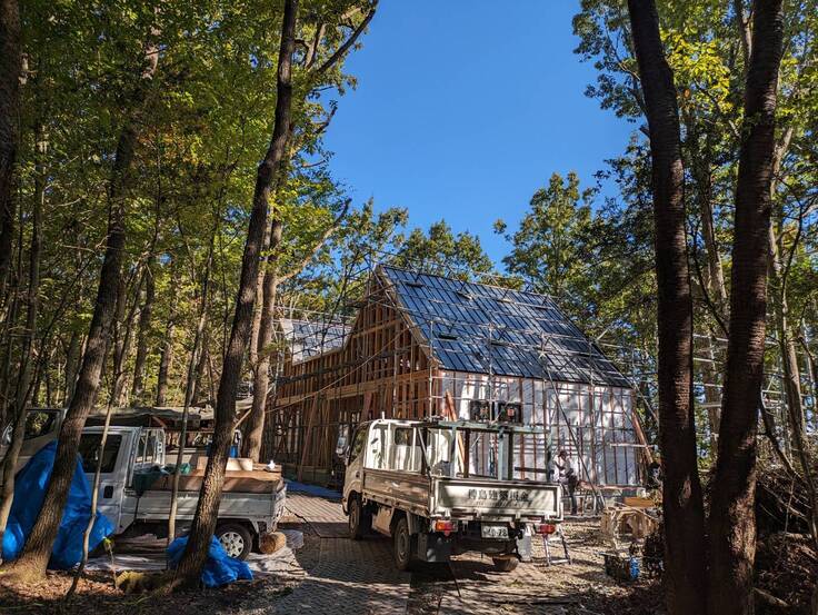 猫耳になったエントランス棟