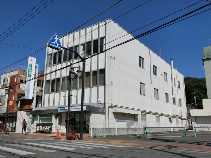 「夢の図書館」「マイコン博物館」の新拠点 青梅プラザビル