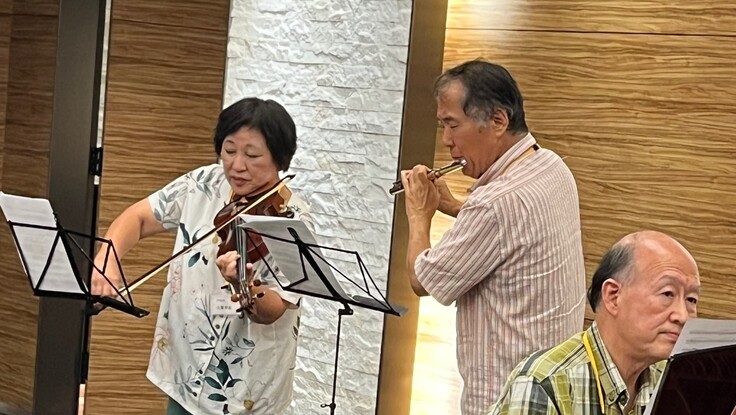 パーティでの余興演奏