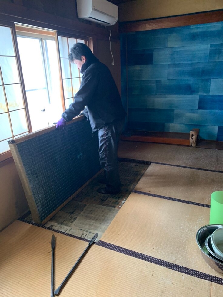 畳を起こします