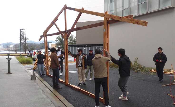 モックアップフレームの立ち上げ