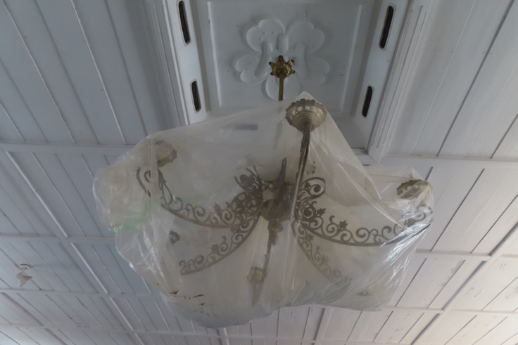 講堂シャンデリア