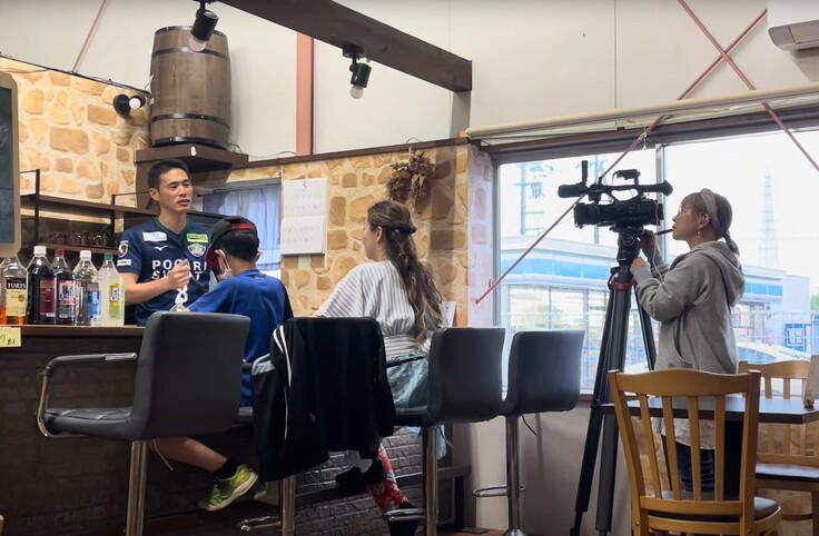 エーアイテレビの取材時の様子