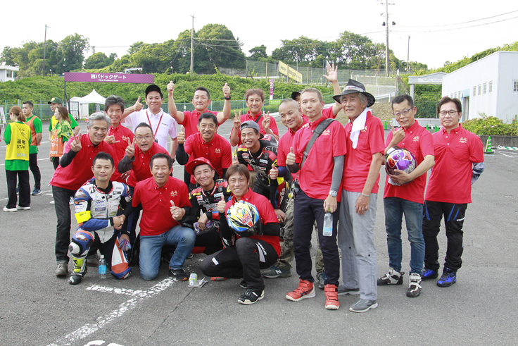 参加ライダー記念撮影