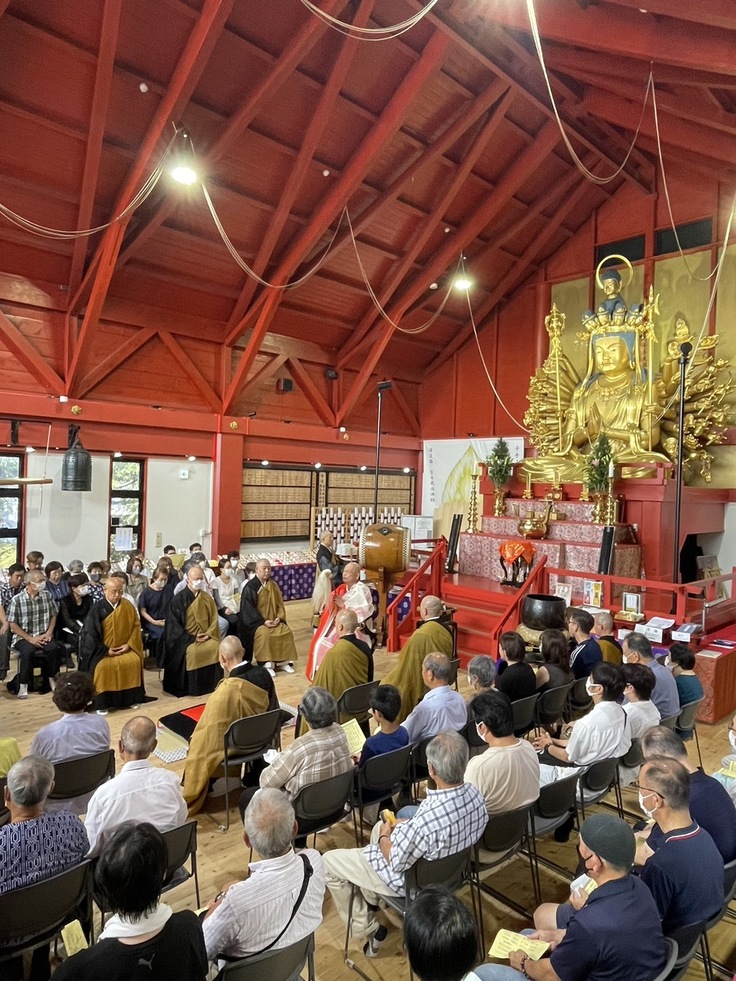 お施餓鬼会の様子