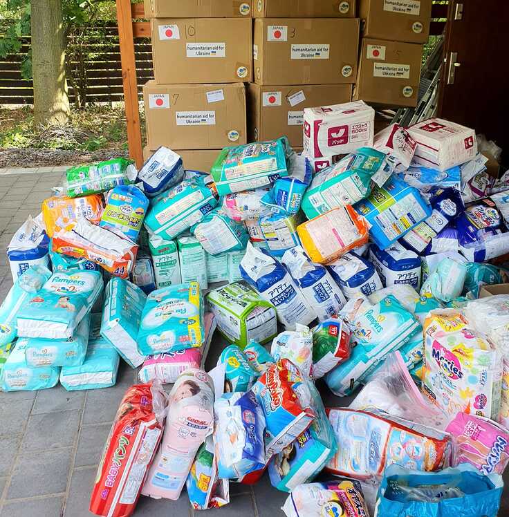 埼玉の高校生、冨澤さんに送ってもらったオムツのサイズ分け