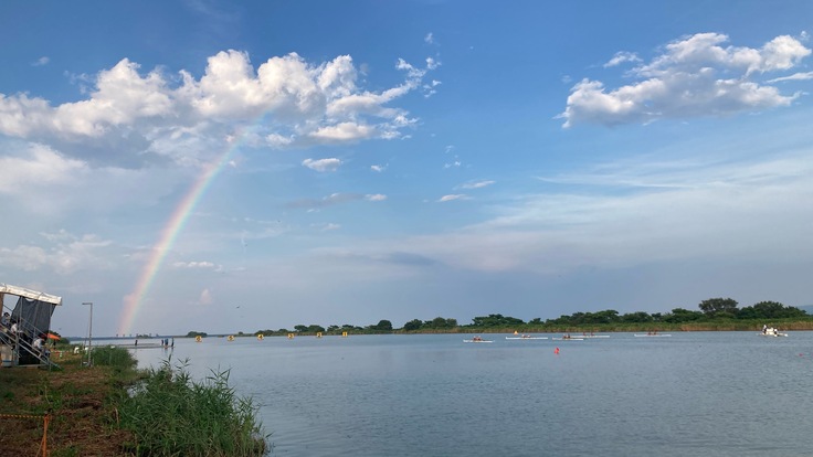 ゲリラ豪雨後に架かった虹