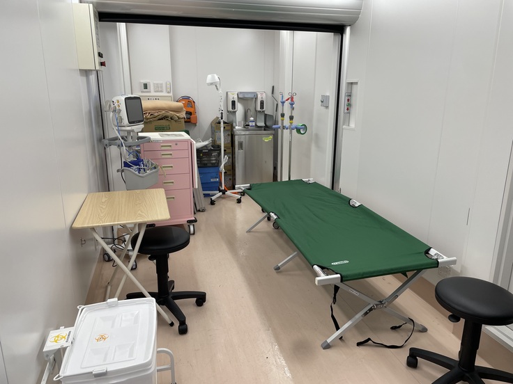 能登半島地震災害医療活動に出動したCoMUⓇの内部