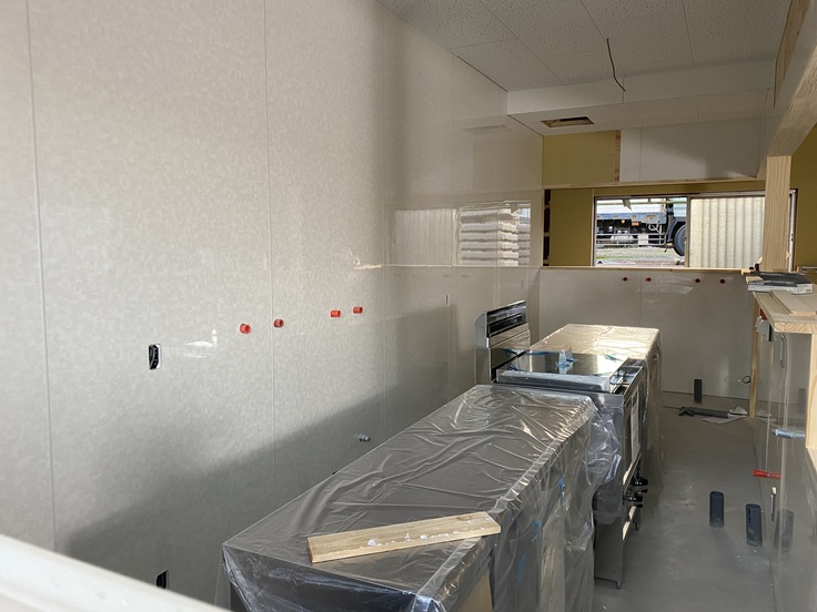 まだ定位置に置けないからこんな状態ですが