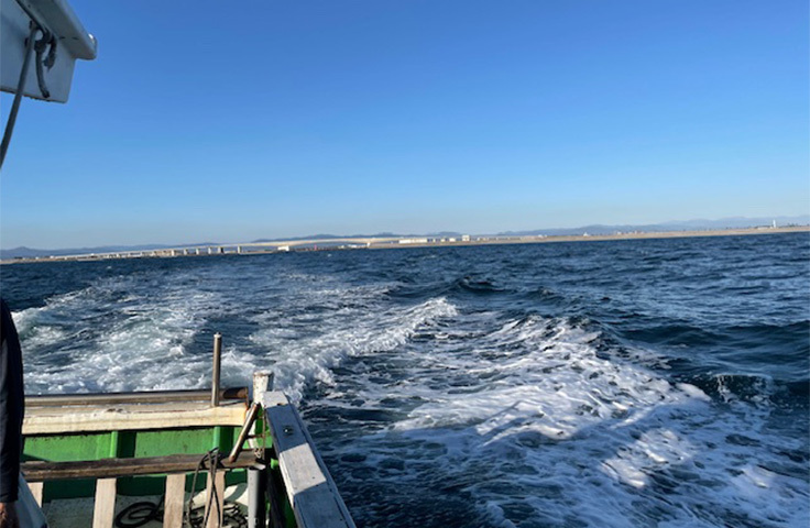 第1回放流活動の様子