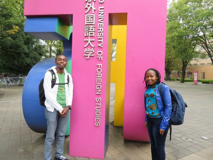 交換留学で来日したシュクルさん（右）とロドリグさん（2018年）