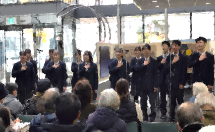 吹奏楽部ミニコンサートのようす（プライバシー保護のため写真を加工しています）