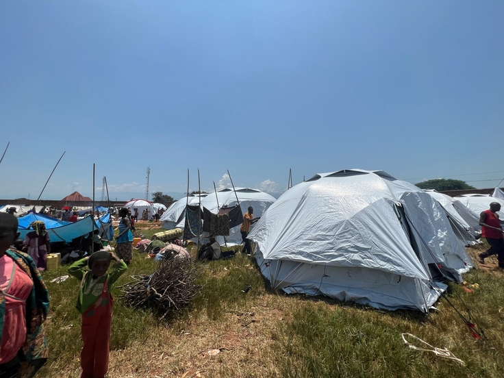 難民トランジットセンターの様子