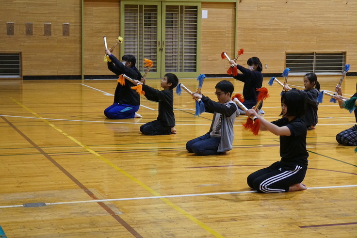 銭太鼓(ちびっこ四方山会)