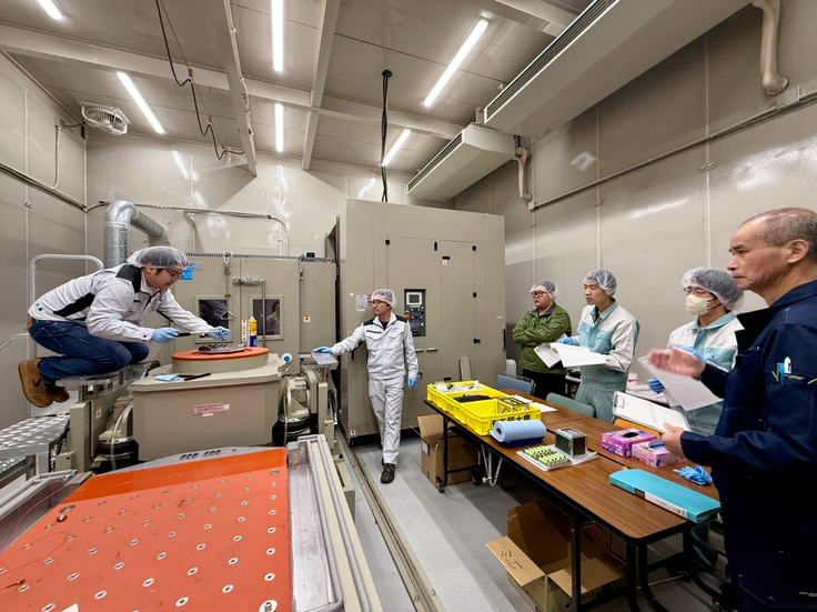 振動試験の様子