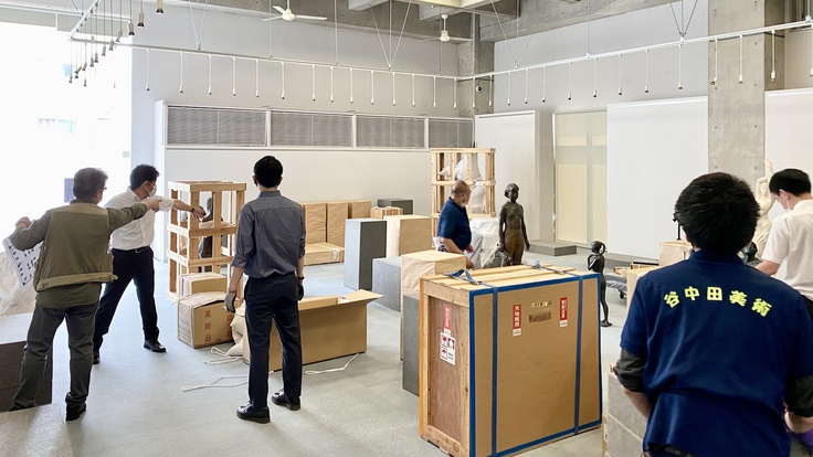 谷中田美術さんの作業風景