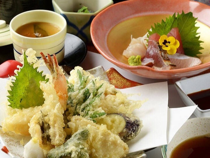 本格的な天ぷらと海鮮