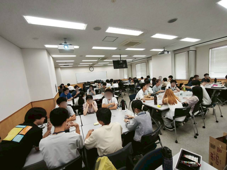 顔合わせの様子