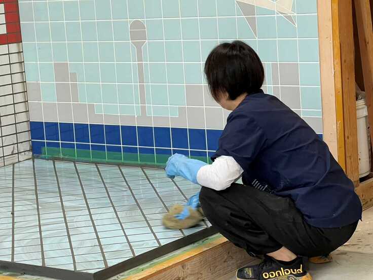 4.目地セメント塗り作業3