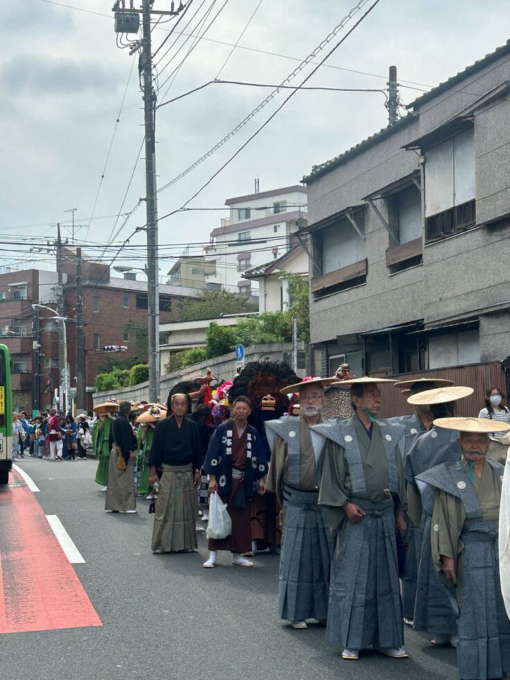 本祭りの今年、世話人は裃を着用