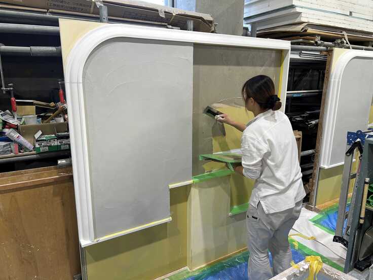 左官職種　通し練習　軽量鉄骨＋下塗りプラスター作業 入江選手