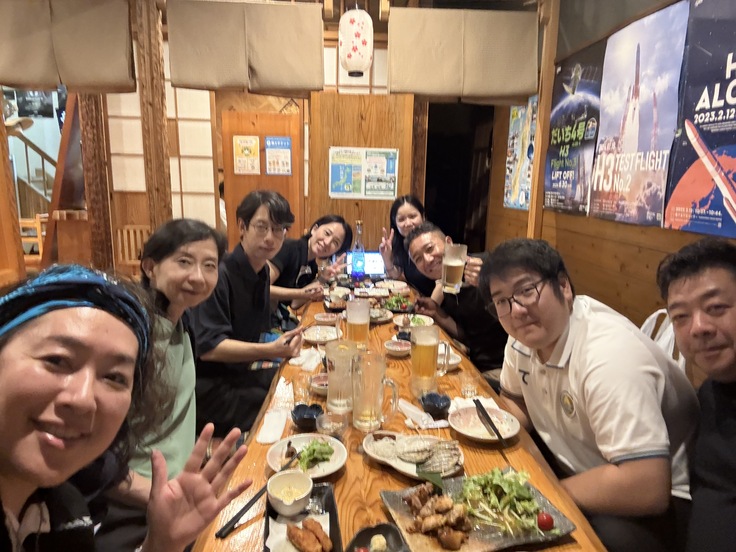 種子島入りした仲間と前祝い